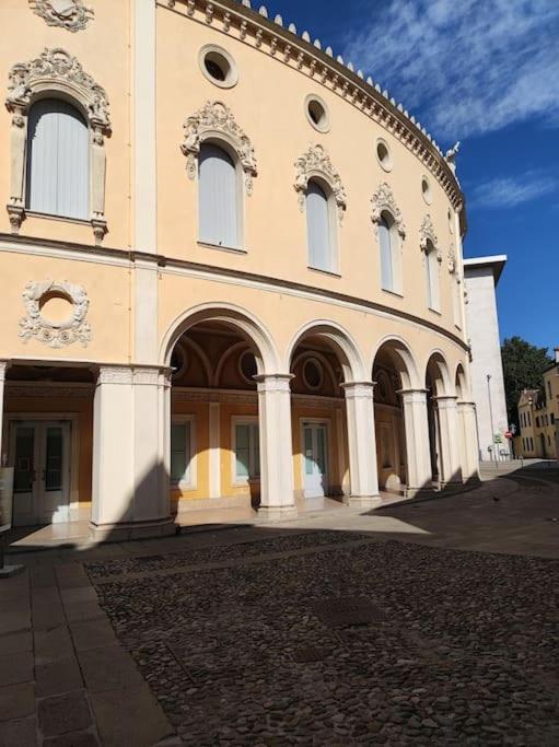 Apartament -Free Parking & Wifi- 10 Minuti Dal Centro Padwa Zewnętrze zdjęcie